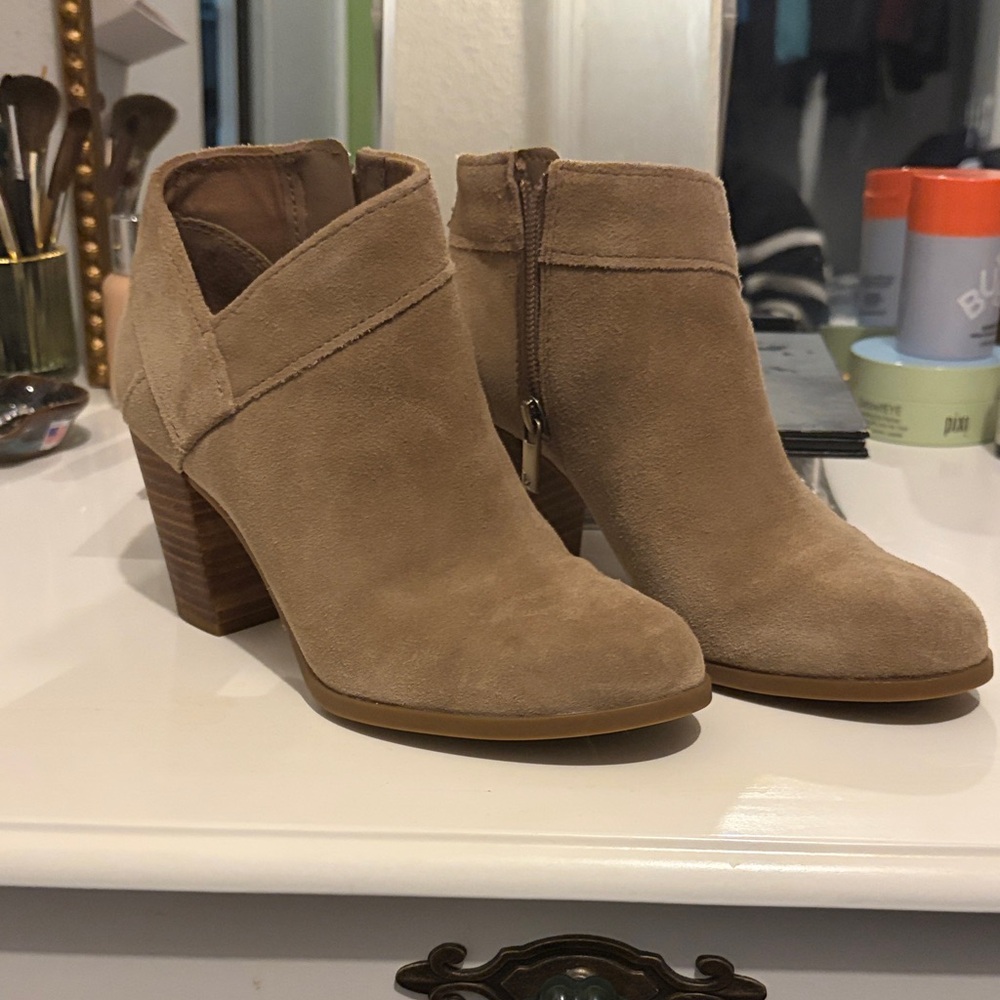 Koolaburra Tan Suede Ankle Boots